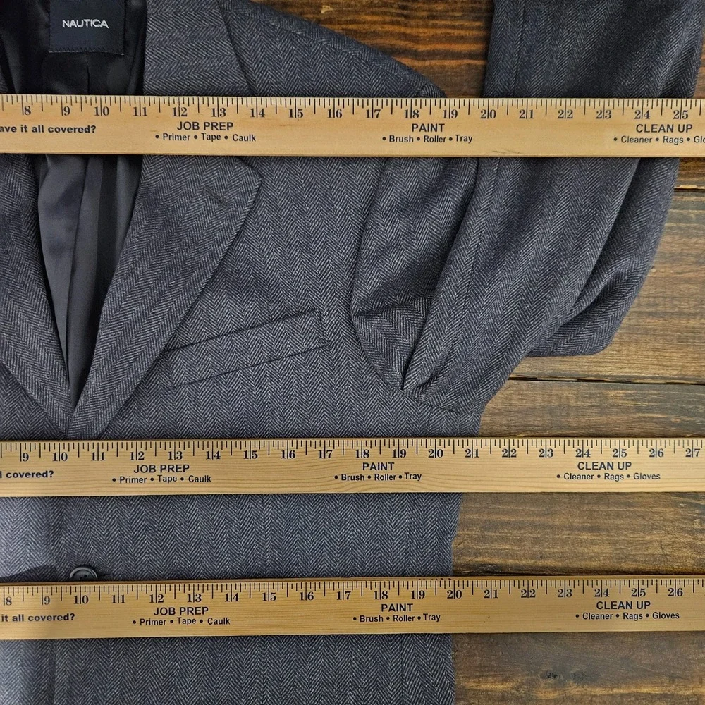 Nautica Men's Sport Coat Blazer Two Button Tweed Herringbone Gray Blue Lamb 40S